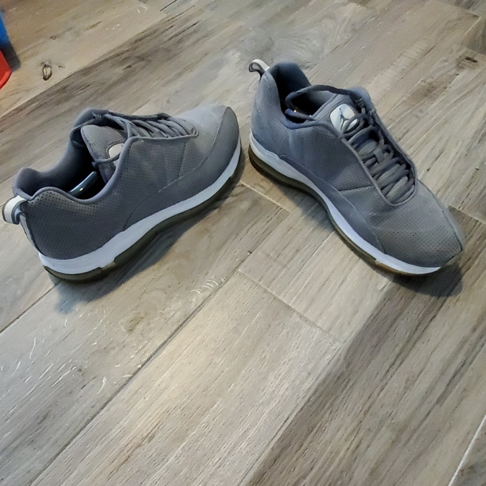 cross trainers